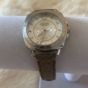 Woman’s Coach Boyfriend Watch